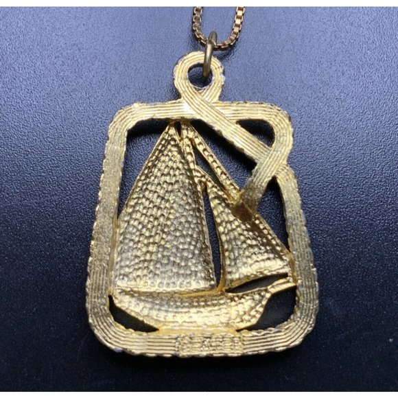 Sailboat Pendant Necklace Etched Matte Gold Tone Over Pewter Classic Vintage - Picture 9 of 10